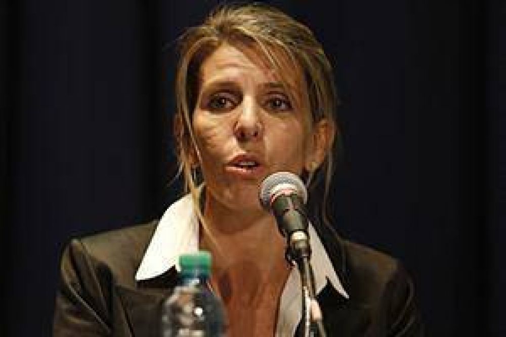 Sandra Arroyo Salgado: 