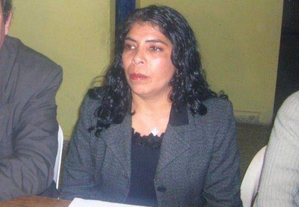 Nueva Izquierda propone municipalizar los servicios 