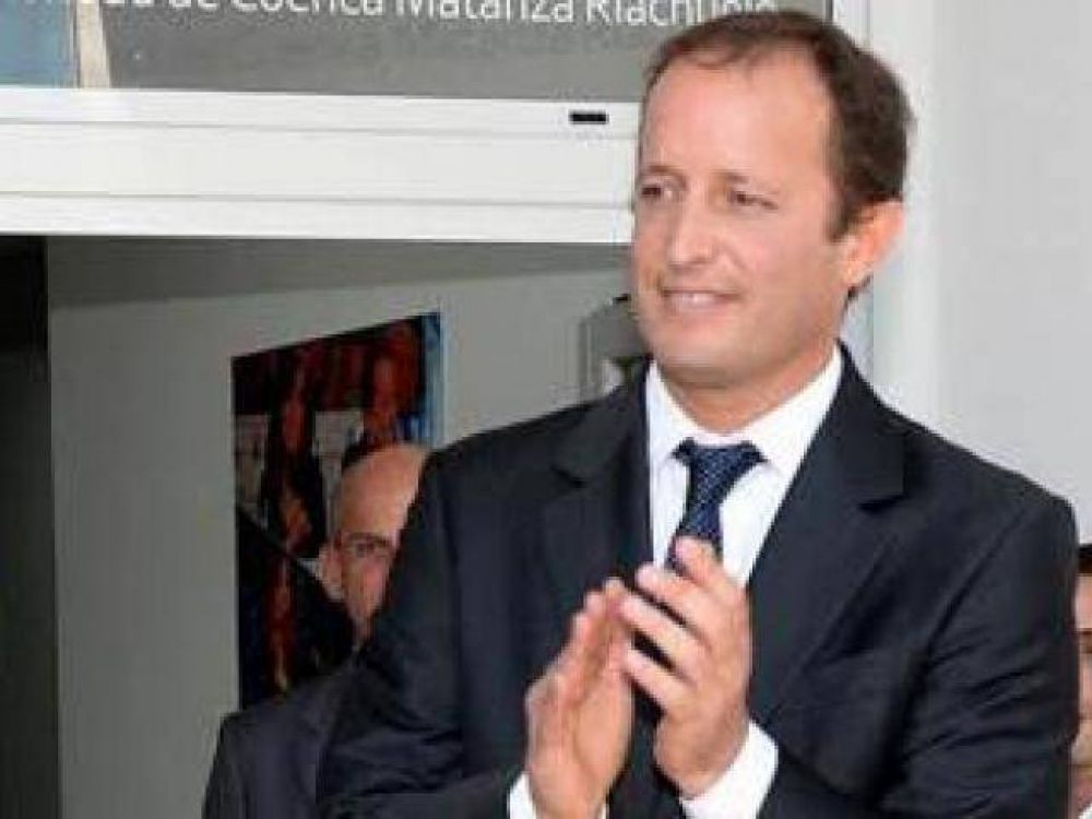 Insaurralde agradeci� �a la Provincia por haber confiado en Lomas, y coordinar por m�s seguridad�