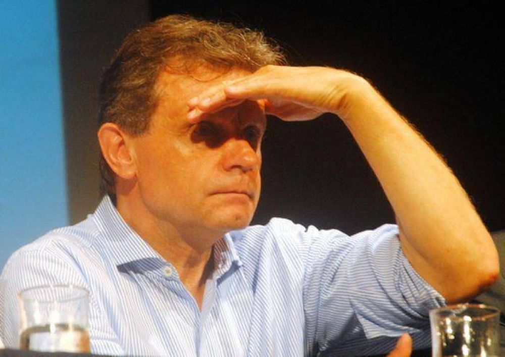 Pulti: �Los radicales como est�n sucios desparraman mugre para todos lados�