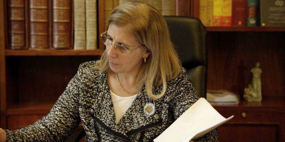 La rectora inst� al inicio del ciclo lectivo en la UNT 