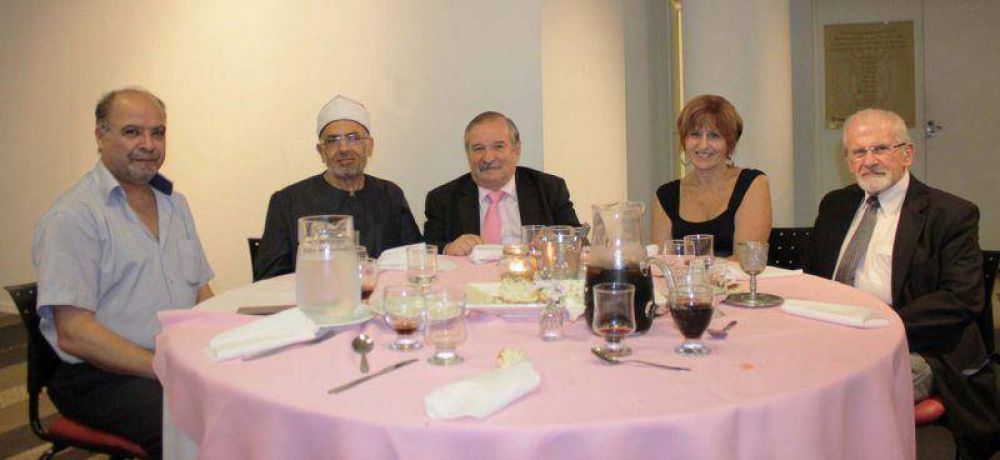 La DAIA en la cena interreligiosa por la paz mundial de la UPF