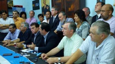 QUED� FORMALMENTE CONFORMADA LA MESA PROVINCIAL DEL FRENTE RENOVADORСА