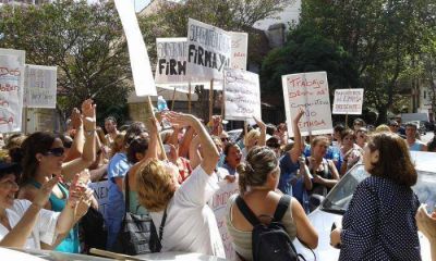 Barrionuevo dio marcha atr�s y no se bajar� de la compra del Sanatorio EMHSA