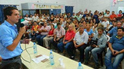 Cresto en campa�a para que Concordia siga siendo 