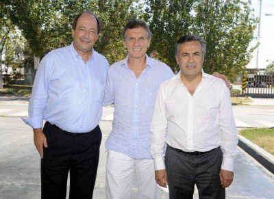 Con 186 votos a favor, el radicalismo decidi� formar una alianza con Macri
