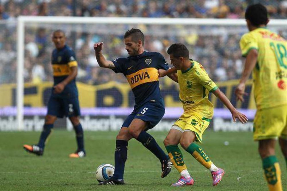 En 15 minutos, Boca tuvo tres lesionados: Gago, con una contractura