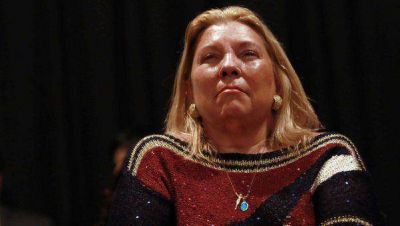 El duro tuit de Carri� contra Arroyo Salgado