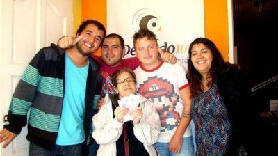 Puerto Deseado Solidario: perdi� su billetera y los vecinos donaron para que recupere el dinero perdido