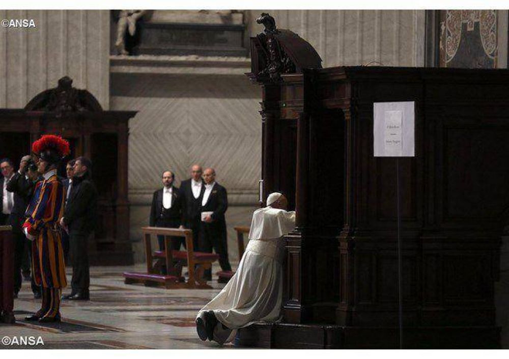 Papa Francisco convoca Año Santo Extraordinario de la Misericordia, del 8 de diciembre de 2015 al 20 de noviembre de 2016