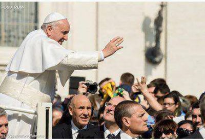 El Papa Francisco con la asociaci�n laical �S�gueme�: el centro vital es Jes�s