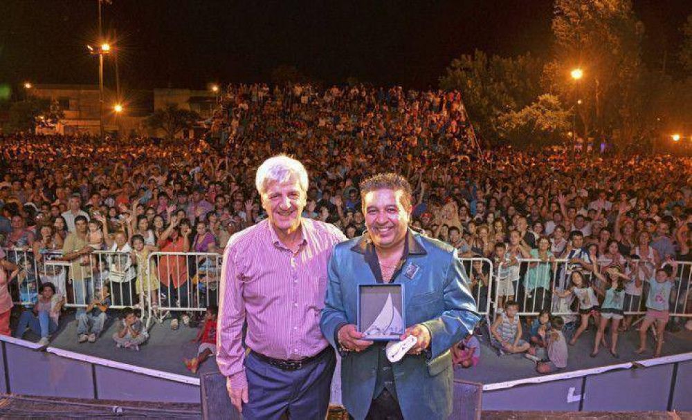 Andreotti present� la renovada Plaza �Manuel Belgrano�