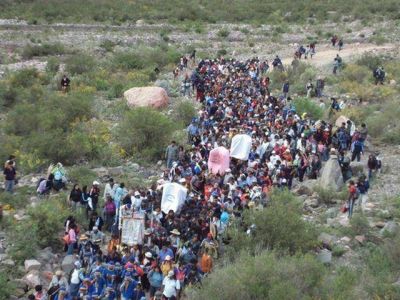 Trabajos intensos para preparar los caminos de la Peregrinaci�n a Punta Corral.
