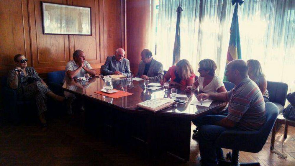 Restaurar�n el Mousoleo a los ca�dos del �56