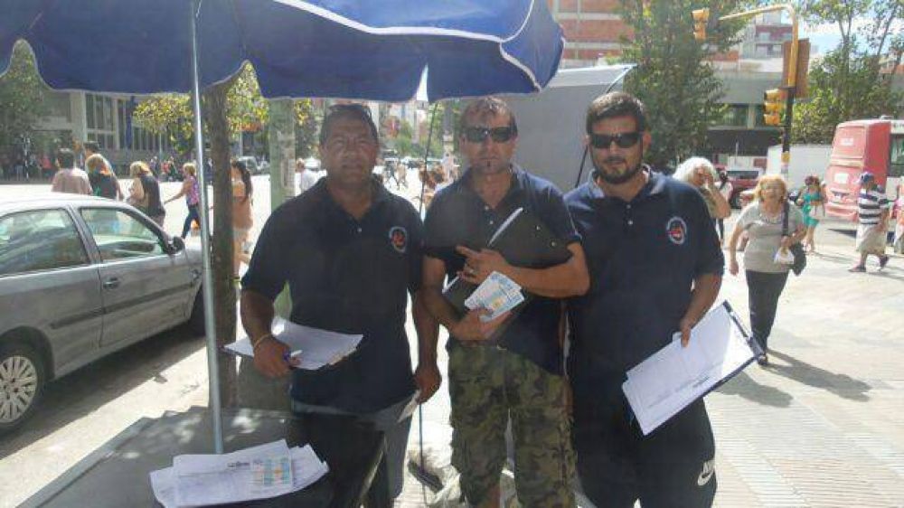 La CGT ya junt� m�s de 22 mil firmas para que se cree el Mercado Concentrador Pesquero