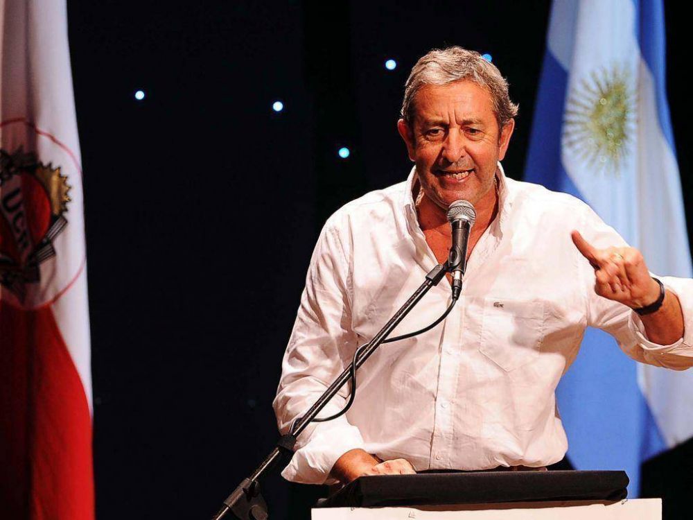 Tras la convenci�n, Cobos baj� su precandidatura presidencial