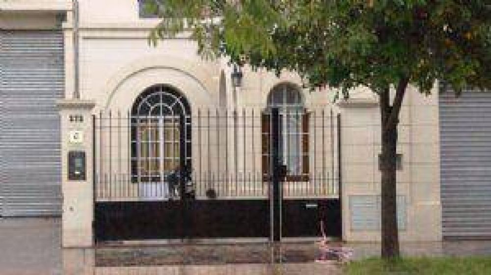 Una mujer de 77 a�os se ahorc� colg�ndose de la reja de su casa