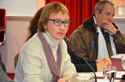 R�os desafi� a los candidatos a resolver la situaci�n del IPAUSS