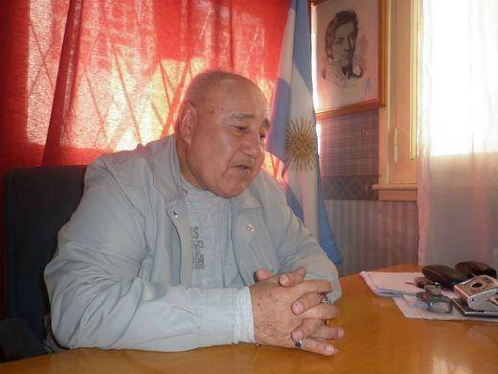San Mart�n: habr� un 30 por ciento de aumento para los trabajadores municipales
