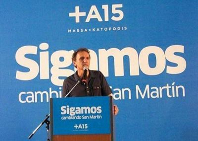 En busca de su reelecci�n, Katopodis encabez� un plenario ante funcionarios y numerosos militantes
