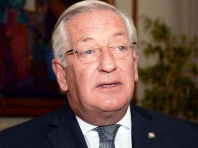 Adelantar las elecciones, parte de la agenda