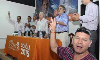 Pihen se mostr� con sciolistas en La Plata