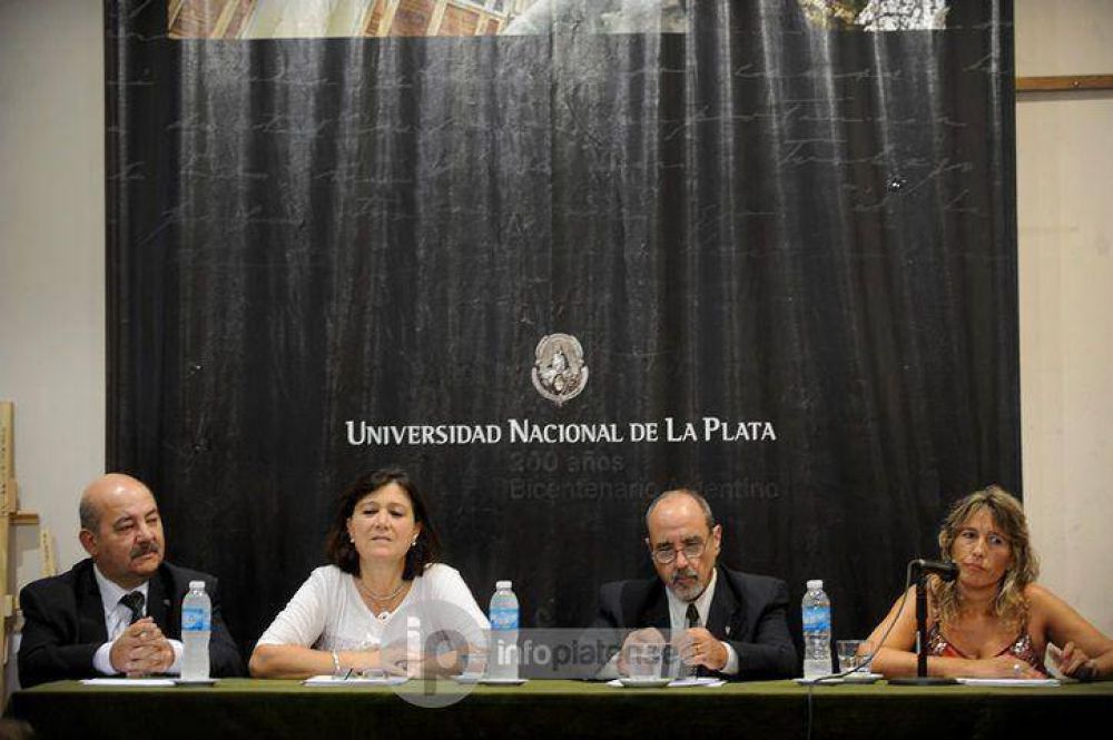 Corregir�n legajos de trabajadores desaparecidos