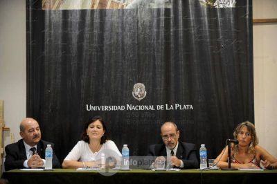 Corregir�n legajos de trabajadores desaparecidos