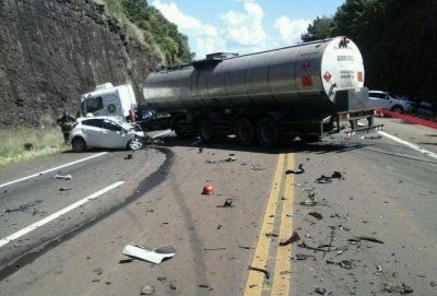 El piloto Omar Grigorszyn falleci� tras una triple colisi�n en la ruta 14 en Cerro Azul