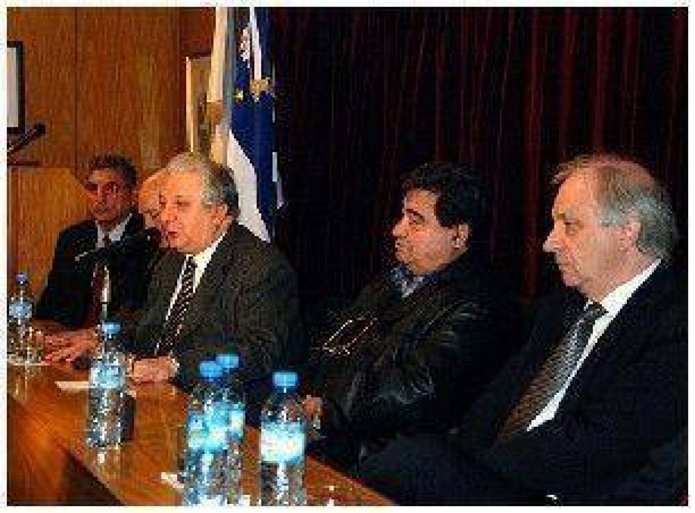 NUEVA OFICINA DEL IPS EN TRES DE FEBRERO