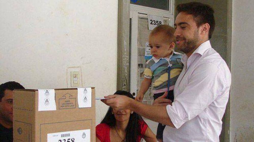 Mauro Urribarri dio el primer paso oficial hacia una candidatura