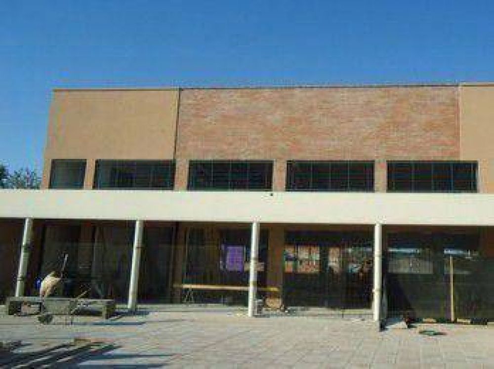  Son m�s de 900 los edificios escolares que se pusieron en valor