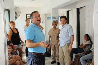 Sigue la campa�a de vacunaci�n gratuita en barrios de San Miguel