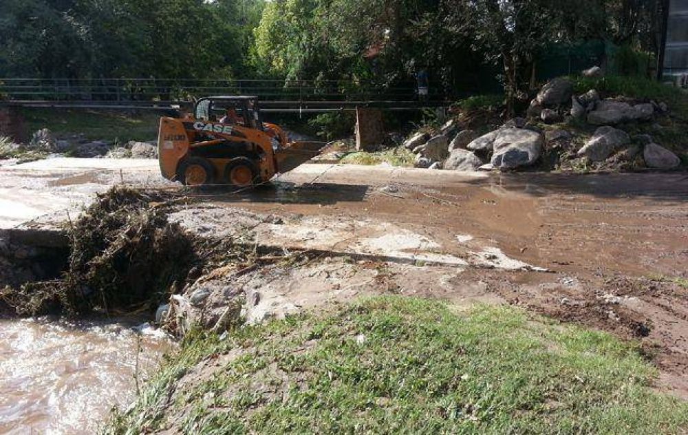 Parte de Sierras Chicas, sin agua por rotura de acueducto