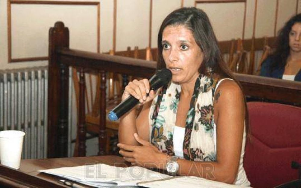 Florencia Ju�rez volvi� a presentar el pedido de informes sobre el Fondo Educativo