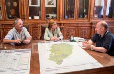 Buscan impulsar en Azul el programa nacional Agrovalor II