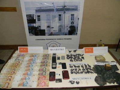 Caen vendedores de droga