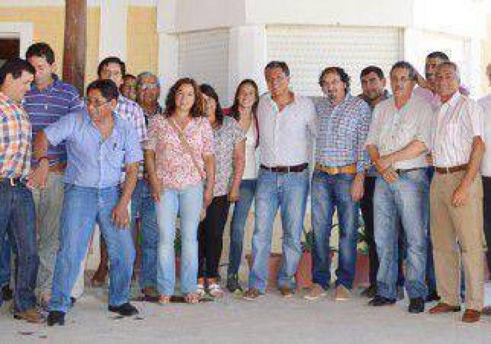 En el norte, el MPN sali� a decir que ya gan� en 6 poblados 