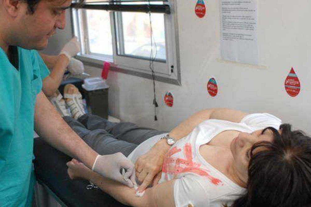Invitan a voluntarios para una colecta de sangre en el Iosep