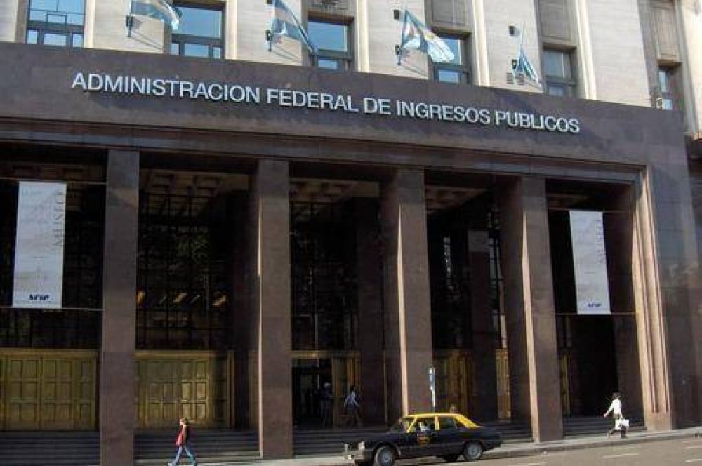 Reclaman m�s de 707 millones de pesos a directivos de empresas con deudas fiscales