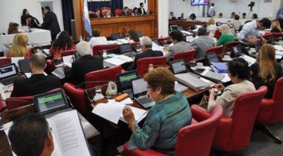 La Legislatura aprob� el nuevo convenio de desendeudamiento