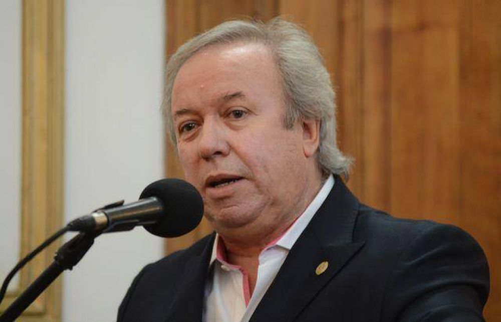 Peralta con ultim�tum: Si ADOSAC sigue con los paros, la del jueves ser� la �ltima paritaria