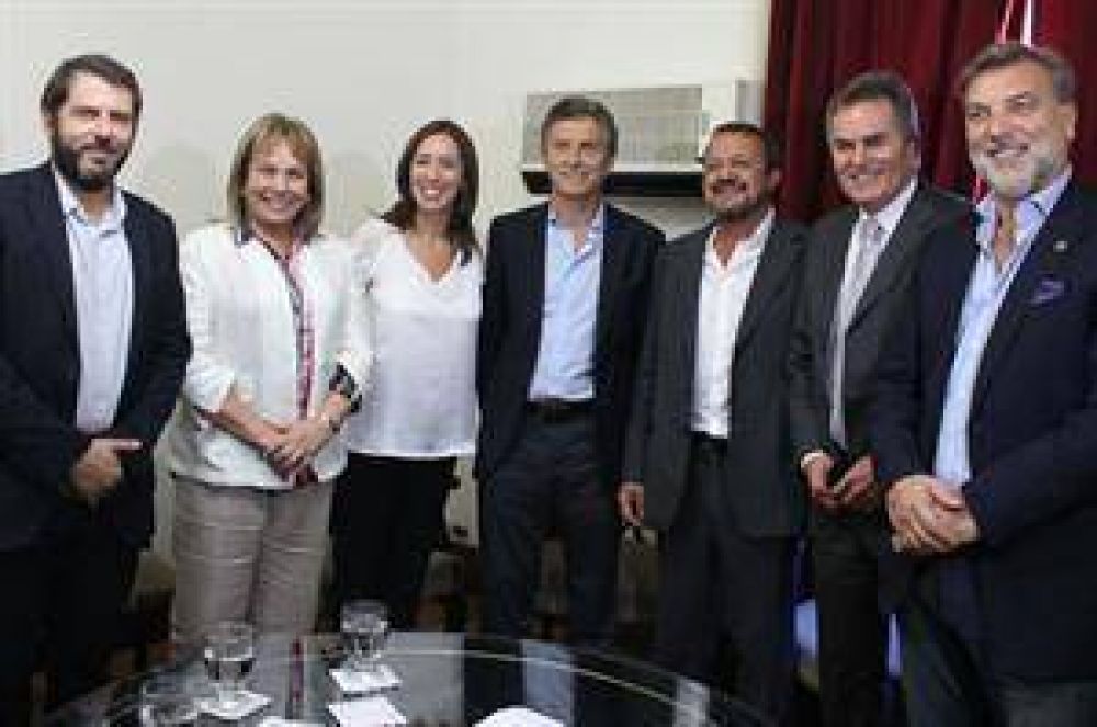 Macri present� a su nuevo bloque de legisladores provinciales