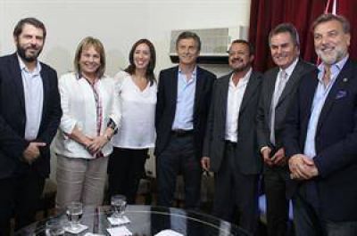 Macri present� a su nuevo bloque de legisladores provinciales