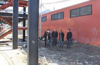 Sciurano recorri� los avances de la obra del Polo 