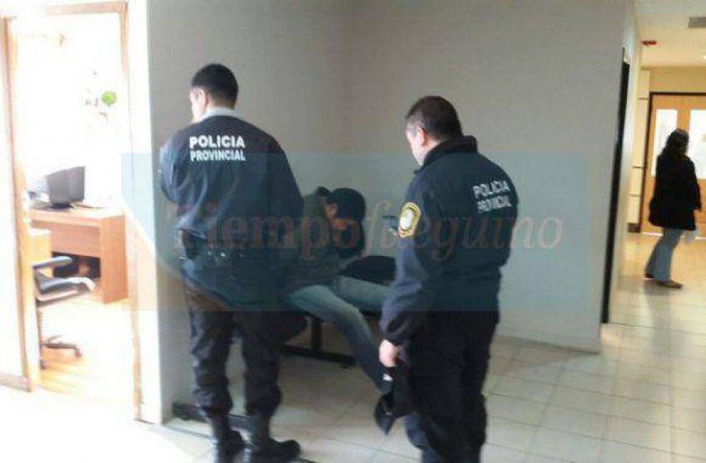 Acusado de abuso de su hija intent� fugarse de la Comisar�a