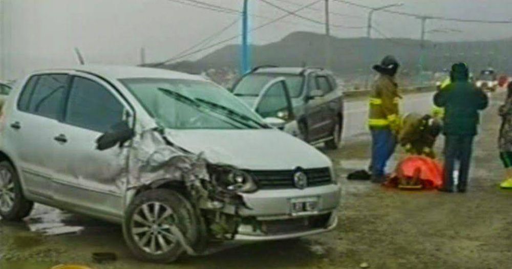 Dos accidentes en simultaneo en Ushuaia