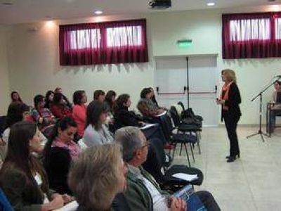 Encuentro formaci�n docente: ense�anza y aprendizaje de las ciencias