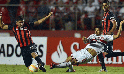 El Sao Paulo le gan� al Cicl�n con un gol ag�nico