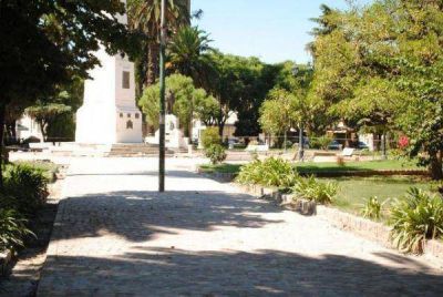 Finaliza la primera etapa del solado en la plaza Mitre de Baradero